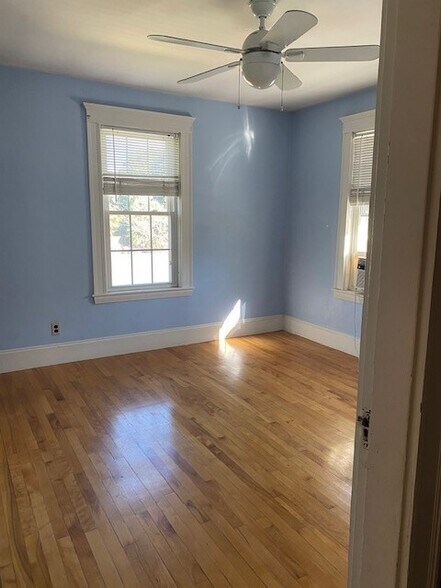 Building Photo - 1096 Highland Ave