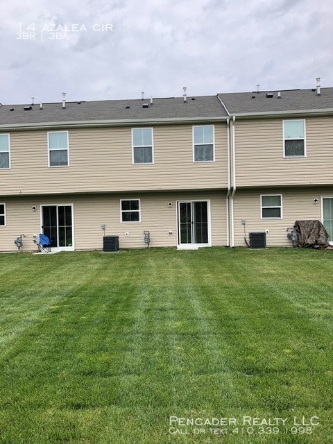 Building Photo - Beautiful 3BR 2BA Townhome built in 2019
