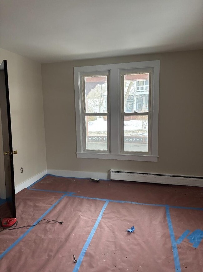 Building Photo - 291 Cole Ave