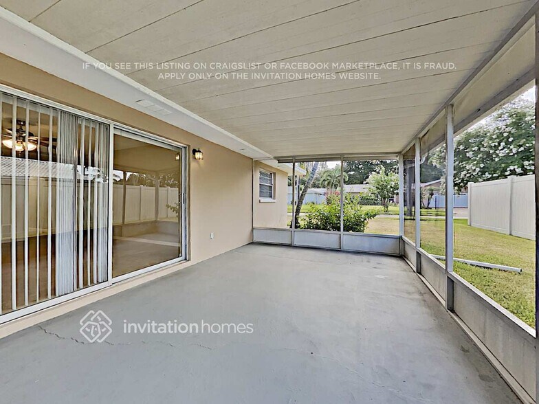 Building Photo - 13460 103rd Ave