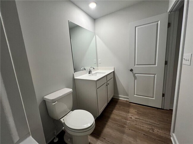 Building Photo - 7313 Mulberry St