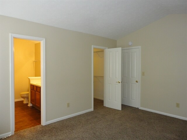 Building Photo - 3102 E Springmeadow Ln