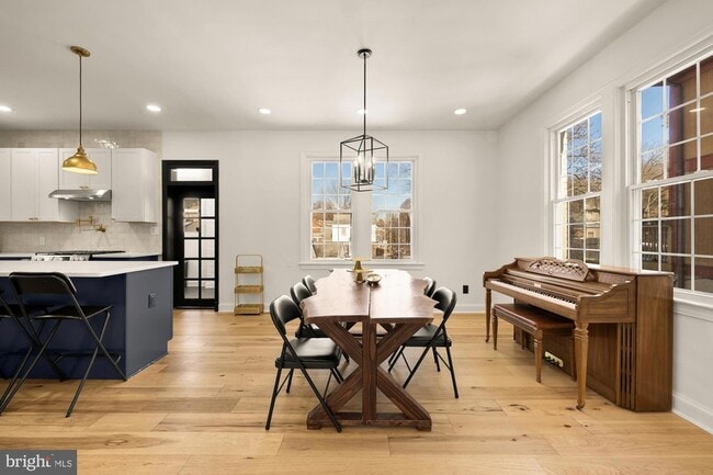 Building Photo - 3422 Pennsylvania Ave. SE