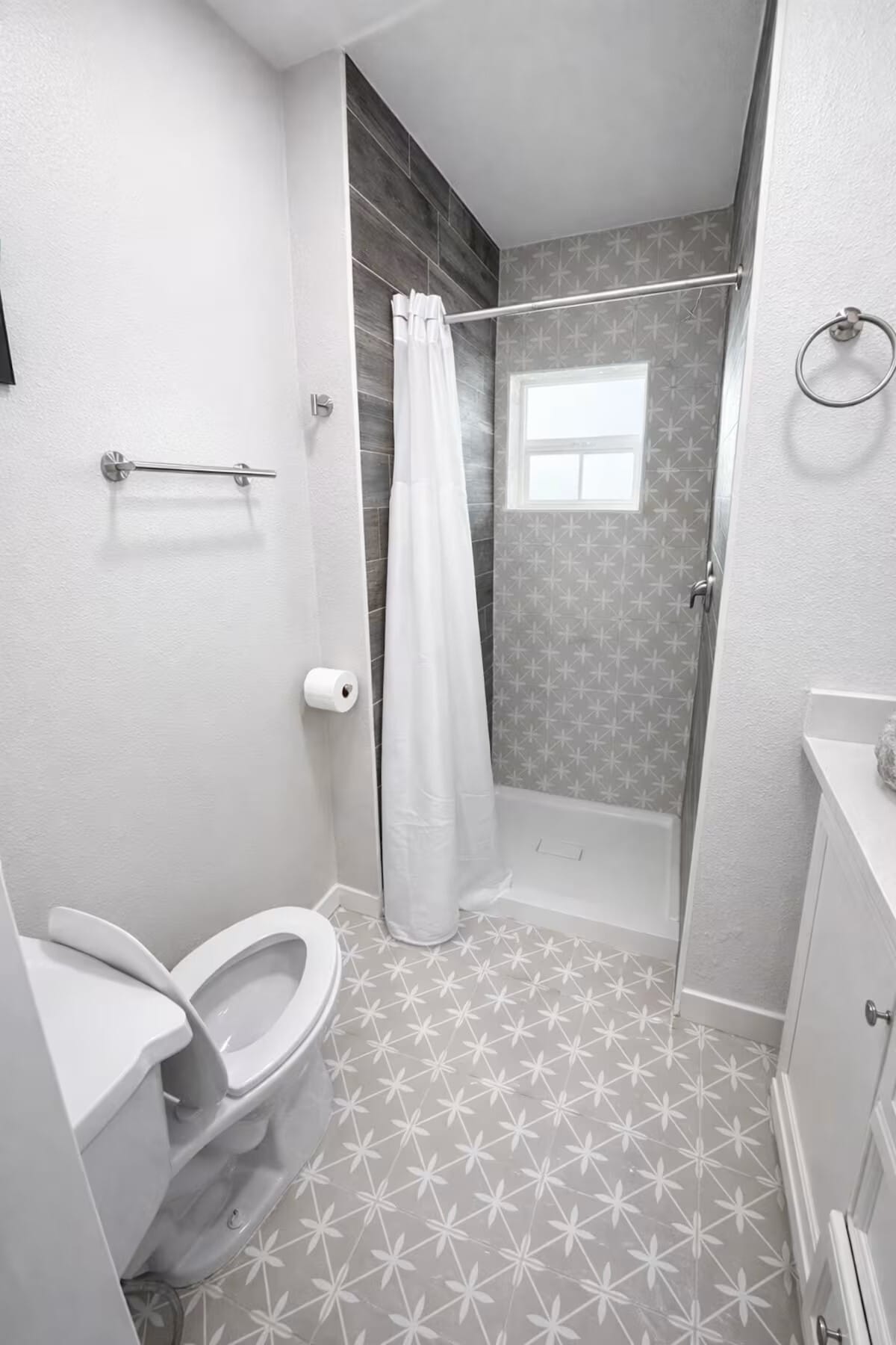 Building Photo - 3711 Nashville Ave