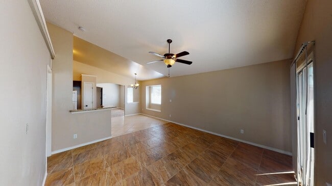 Building Photo - 14336 Desert Sage Dr