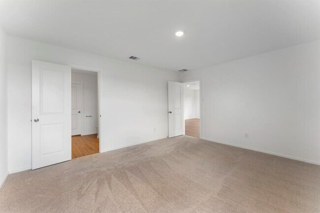 Building Photo - 18602 Gravago Ln