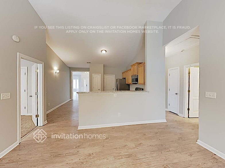 Building Photo - 3485 Arbroath Dr