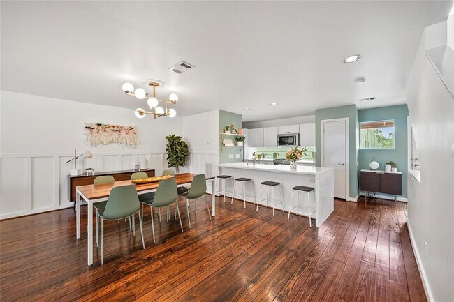 Building Photo - 6140 Grand Blvd