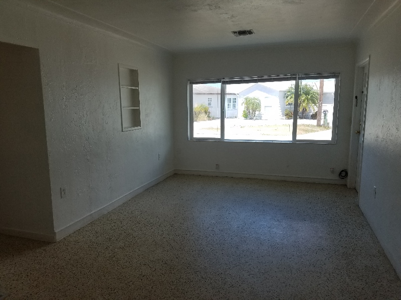 Building Photo - 13406 Boca Ciega Ave