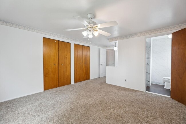 Building Photo - Move-In Ready 4 bedroom, 3 bathroom Home i...