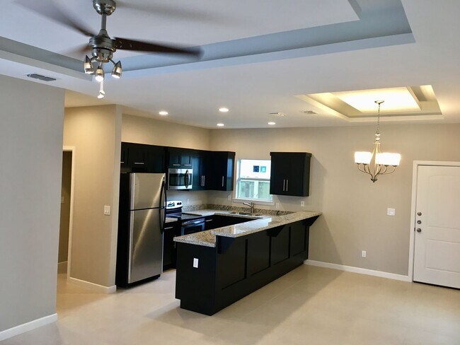 Building Photo - 3011 Javalina Ave