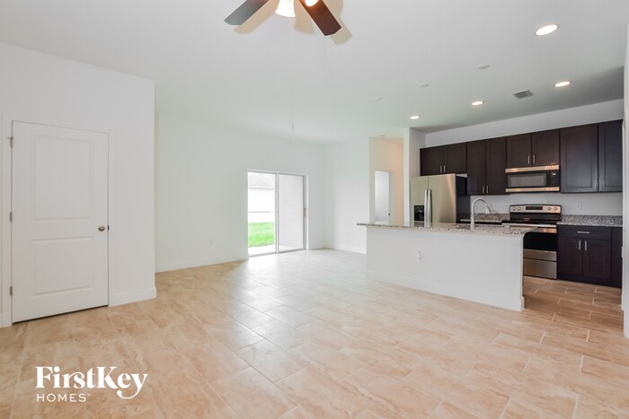 Building Photo - 492 Britten Dr
