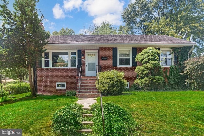 Primary Photo - 10502 Glenhaven Dr