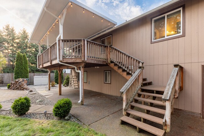 Building Photo - 8529 199th St Ct E