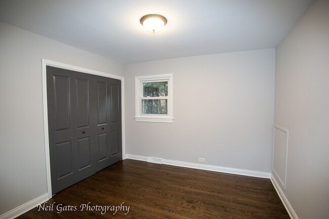 Building Photo - 690 Highland Pl