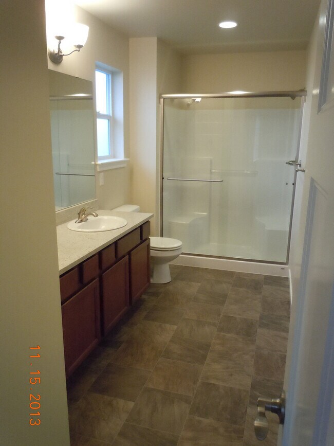 Building Photo - 4721 Hadley St