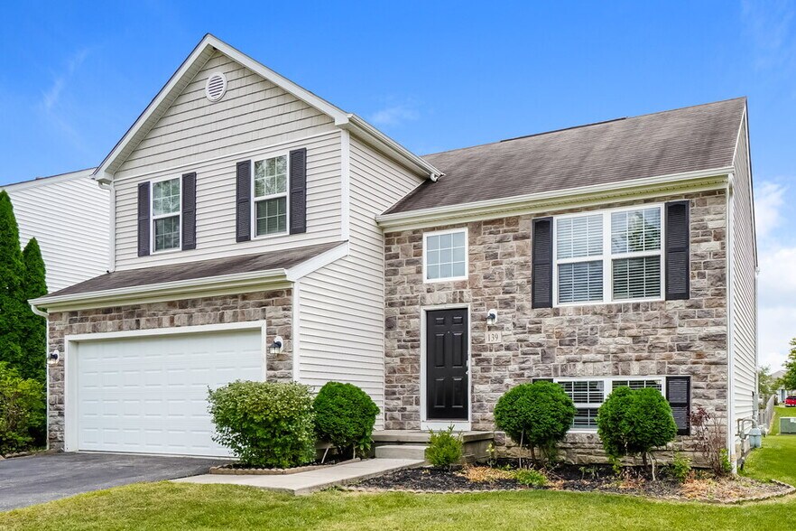 Building Photo - 139 Glen Crossing Dr