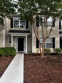 Building Photo - 136 Madrid Dr