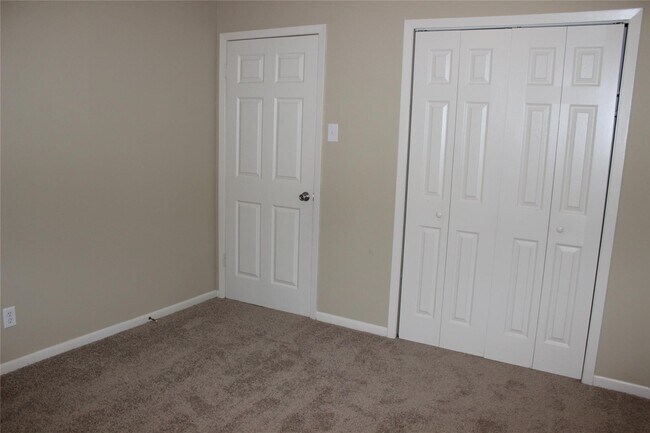 Building Photo - 10301 Ivyridge Rd