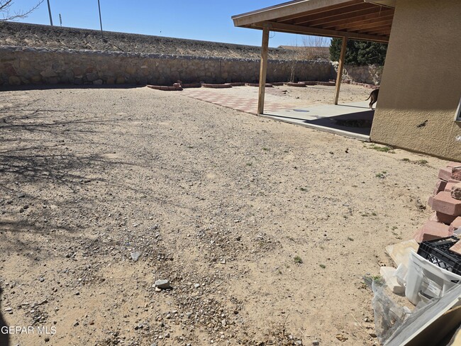 Building Photo - 1400 Cravens St