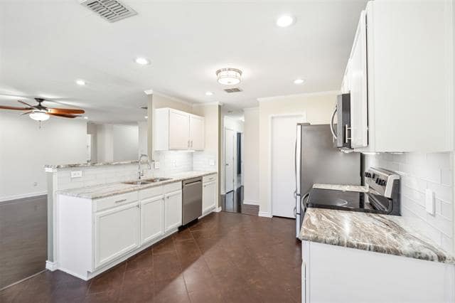 Building Photo - 3804 McClintick Rd