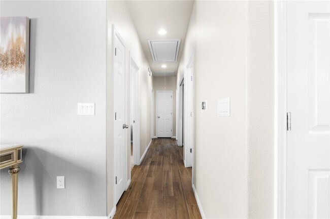 Building Photo - 121 Guemal Rd