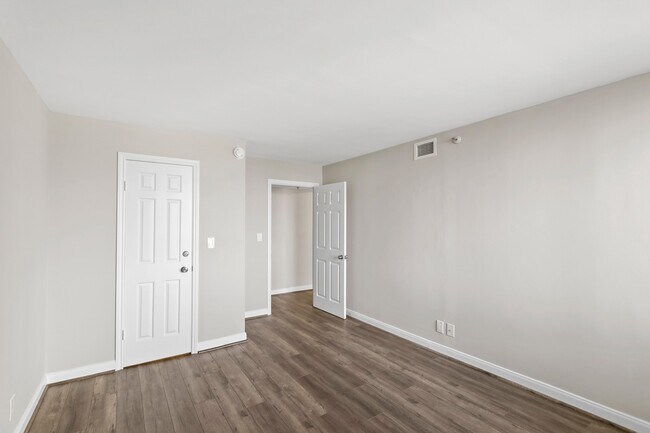 Building Photo - 3525 Sage Rd