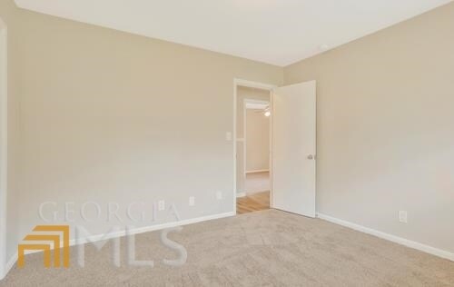 Building Photo - 1758 Poinsettia Dr