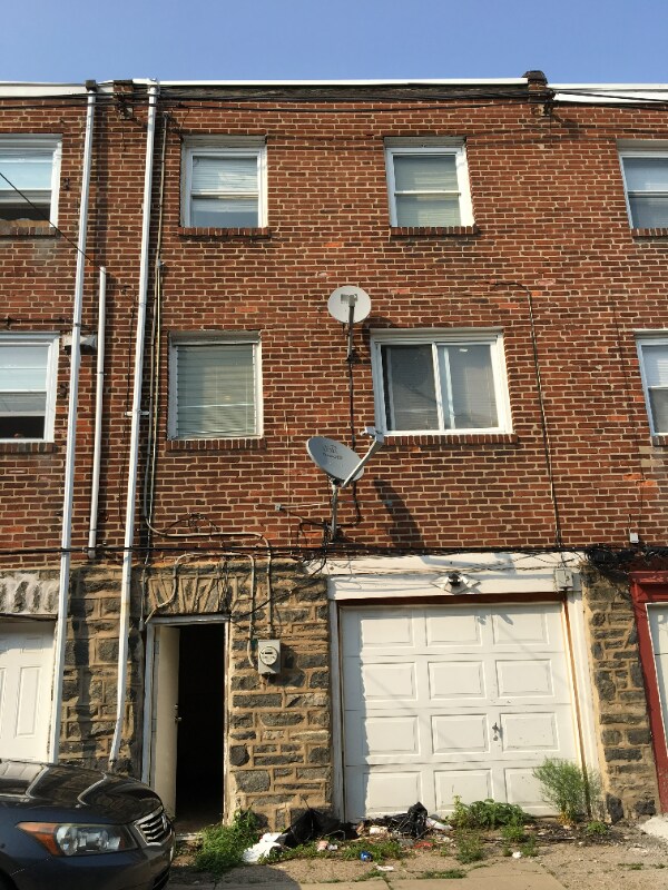 Building Photo - 1446 Lardner St