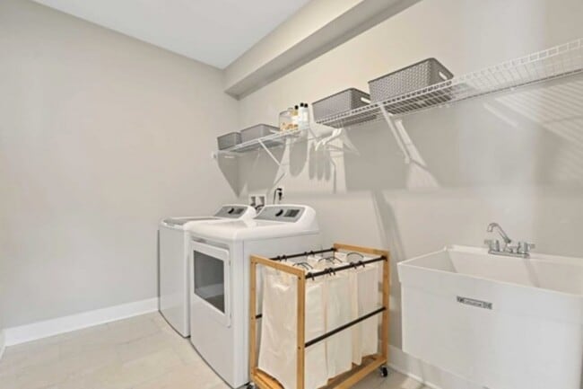 Building Photo - 1 Davies Dr