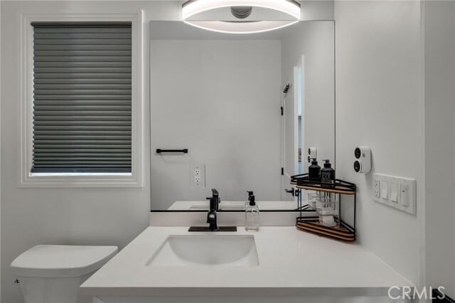 Building Photo - 22434 Berdon St