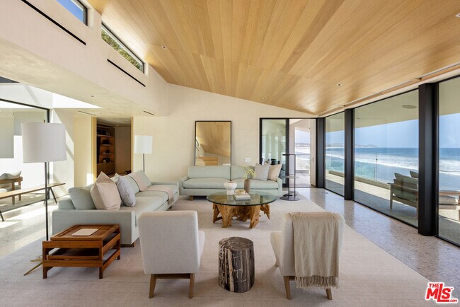 Building Photo - 31388 Broad Beach Rd