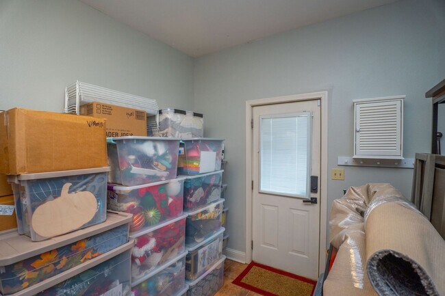 Building Photo - 12907 Arthur Ln