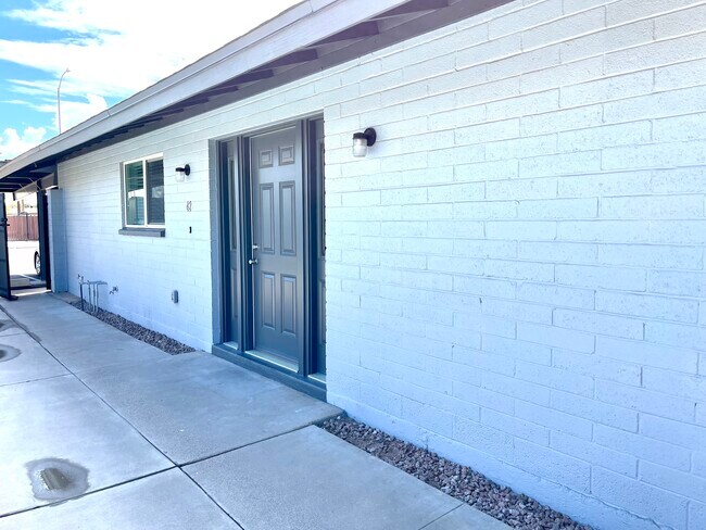 ENTRY TO FRONT DOOR - 42 W 6th Pl