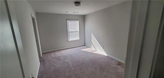 Building Photo - 4710 Falls River Dr