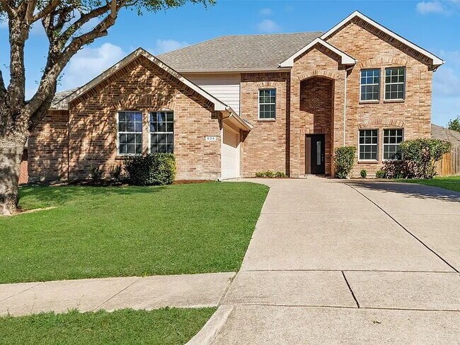Building Photo - 5 Bedroom, 2.5 baths 2 story home in Wylie, TX