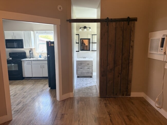 Building Photo - 6621 Fannie Daniels Rd