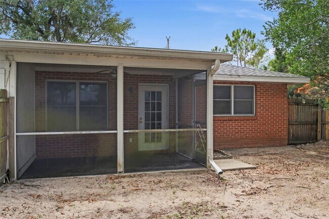 Building Photo - 8124 Omaha Cir