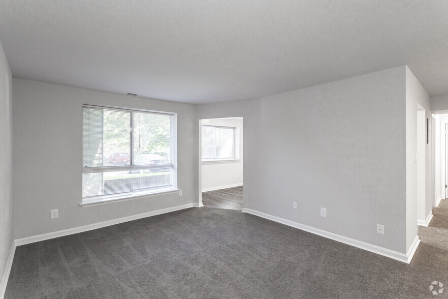 2 BR, 2 BA - 947 SF - Centre at Silver Spring