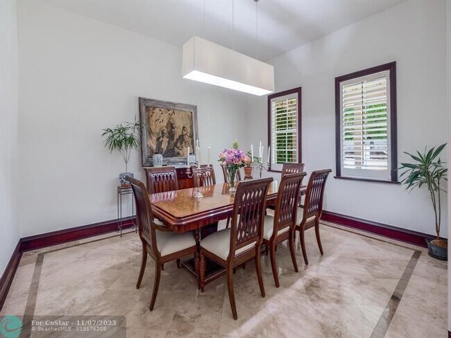 Building Photo - 441 Ridge Rd