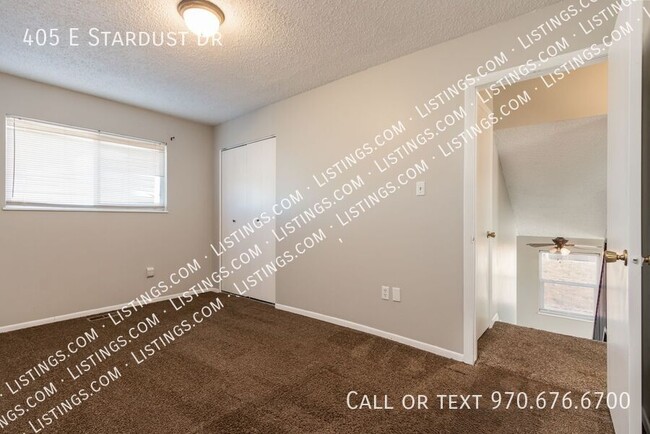 Building Photo - 405 E Stardust Dr