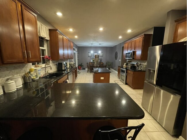 Building Photo - 3744 Jonathan Rdg