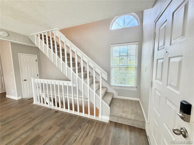Building Photo - 652 Longfellow Ln