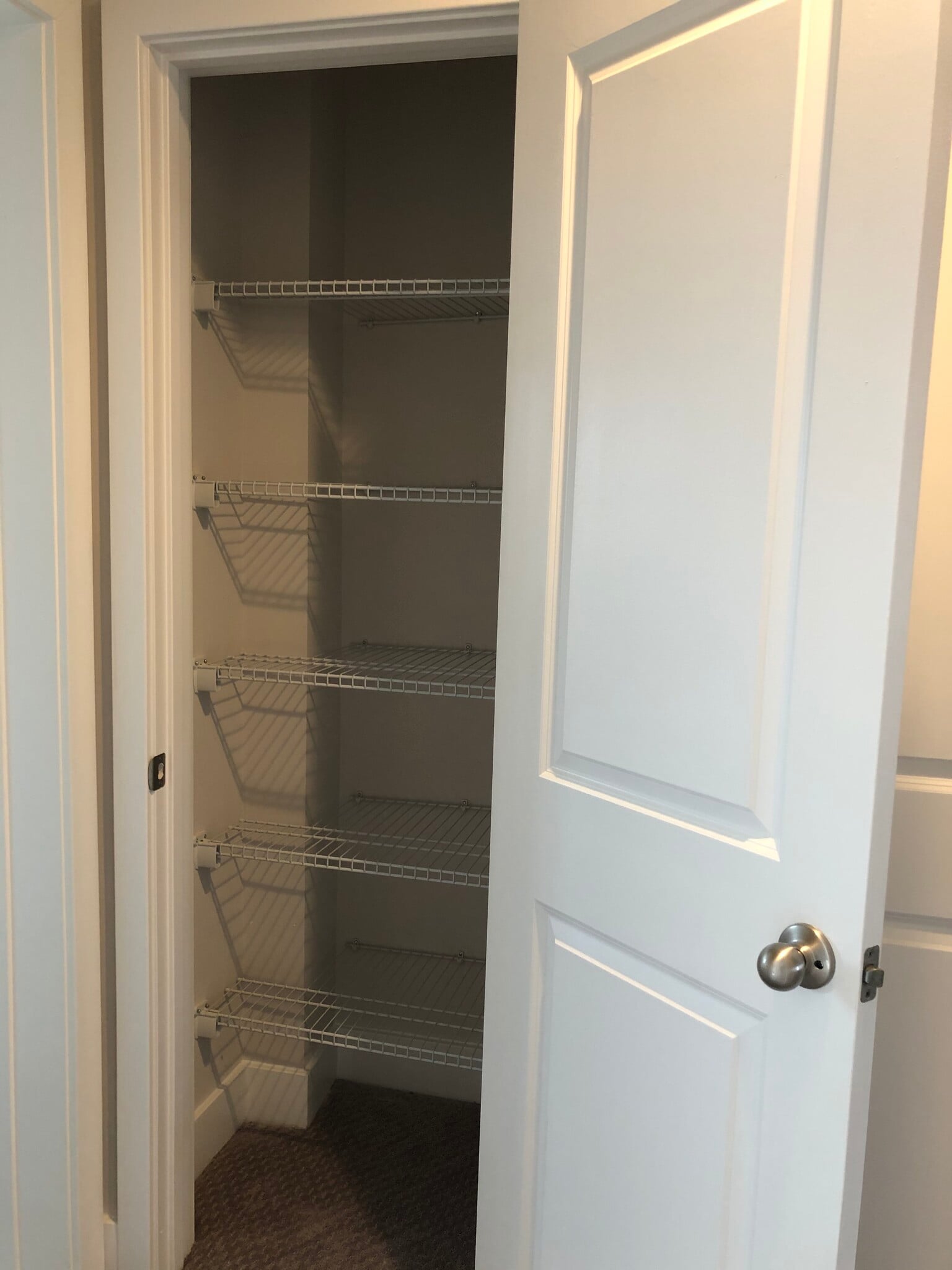 Building Photo - 304 8th St