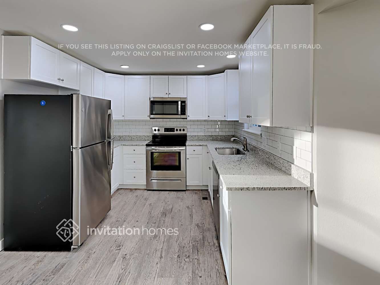 Building Photo - 10418 Strasburg Way
