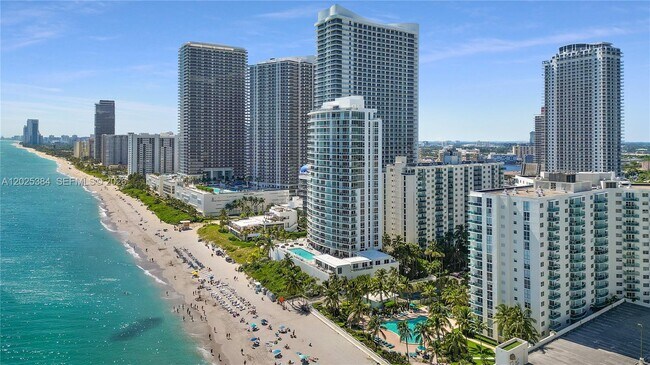 Building Photo - 4001 S Ocean Dr