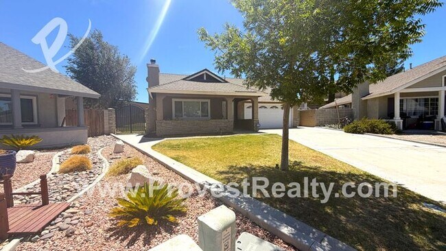 Building Photo - 13675 Ruby Cir
