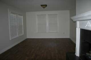 Building Photo - 2210 14th Ave N