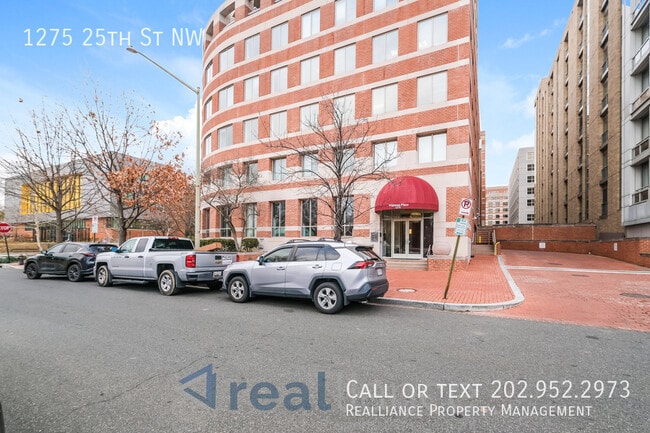 Building Photo - 1275 25th St NW