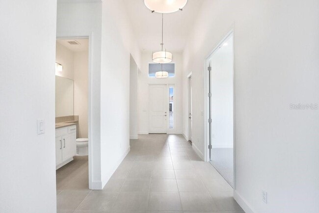 Building Photo - 32479 Neroli St